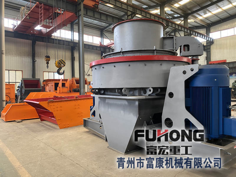 沖擊式破碎機(jī)設(shè)備一機(jī)多用，粒型優(yōu)美