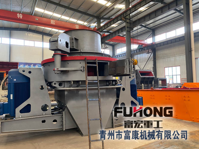 立軸沖擊式制砂機的性能優(yōu)勢