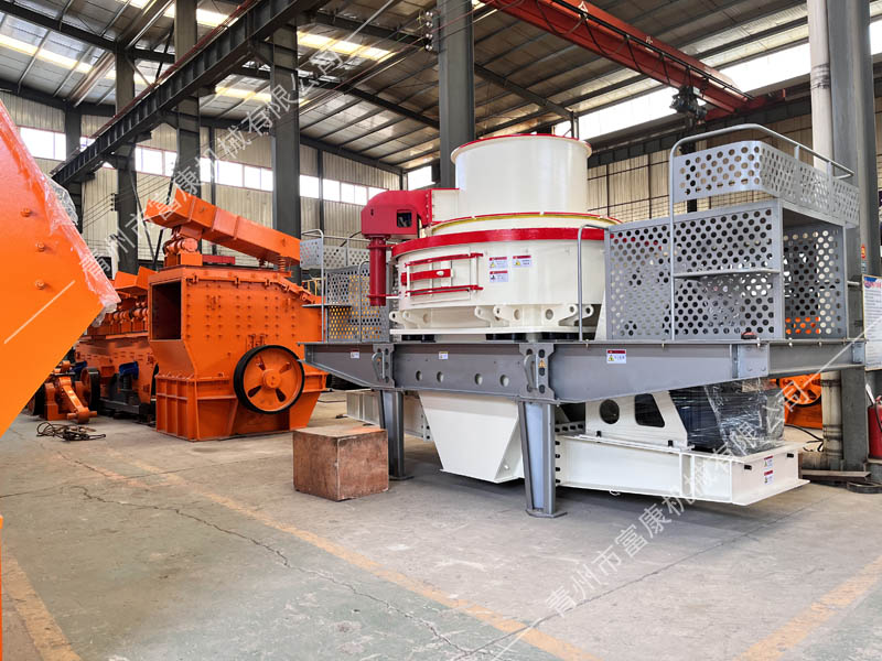 制砂破碎機(jī)是目前行之有效、實用可靠的碎石機(jī)器