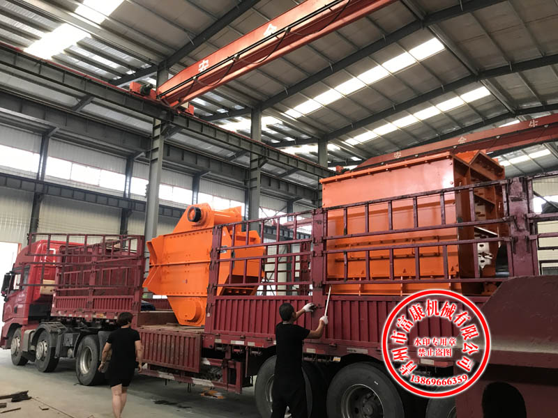 青州破碎機(jī)廠(chǎng)家發(fā)貨現(xiàn)場(chǎng)